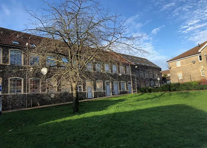 Lejlighed Superb Peaceful 1 Bed In St George. *