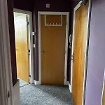 Superb Peaceful 1 Bed In St George. דירה