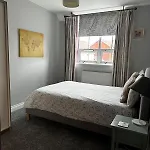 Superb Peaceful 1 Bed In St George. דירה בריסטול