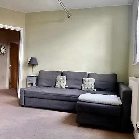 Apartamento Superb Peaceful 1 Bed In St George. Bristol