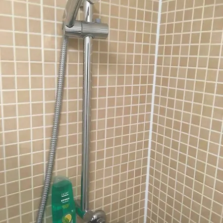 Superb Peaceful 1 Bed In St George.