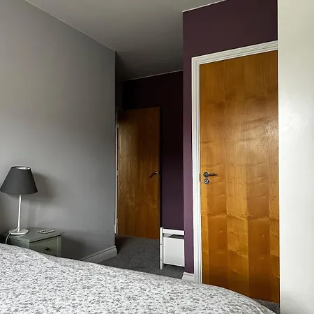 Appartement Superb Peaceful 1 Bed In St George. *
