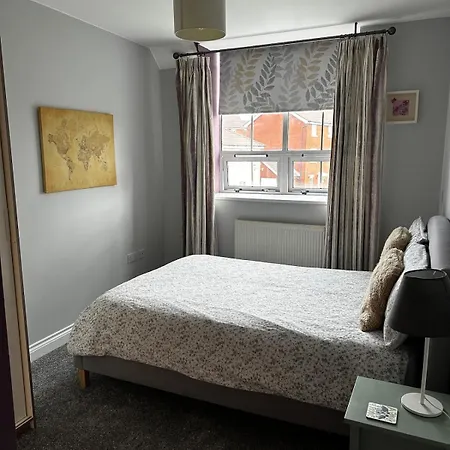 Апартаменты Superb Peaceful 1 Bed In St George. Бристоль