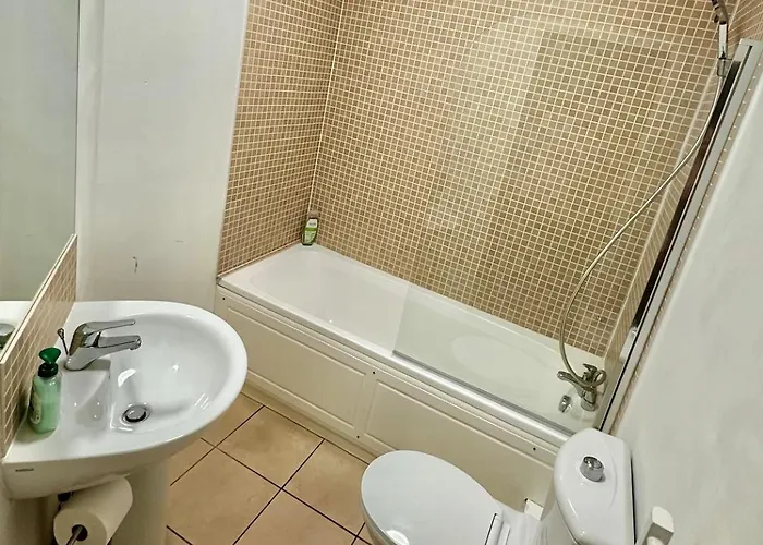 Superb Peaceful 1 Bed In St George. Appartement Bristol