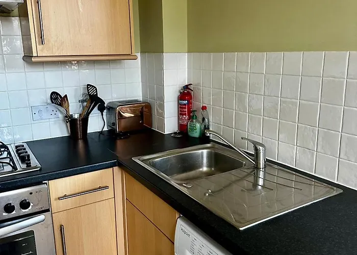 Superb Peaceful 1 Bed In St George. * ブリストル