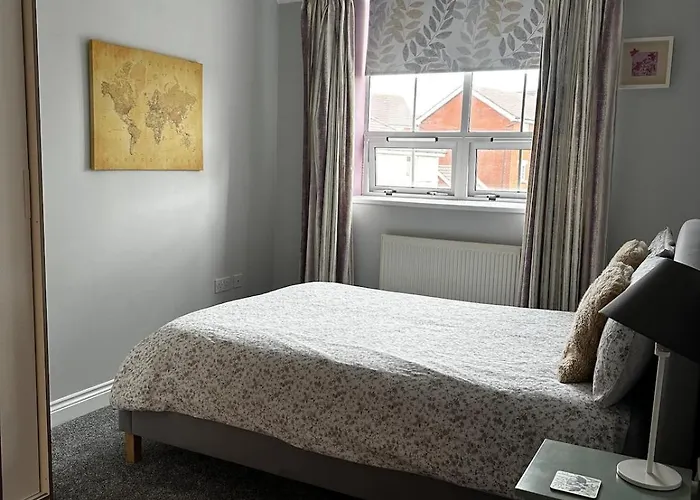 Superb Peaceful 1 Bed In St George. アパート ブリストル